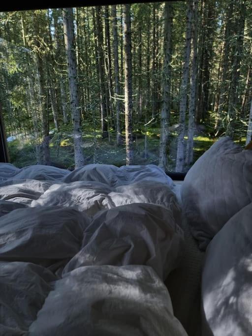 Treetop Ekne - Hytte I Skogen Med Hengebru Hotell Levanger Eksteriør bilde