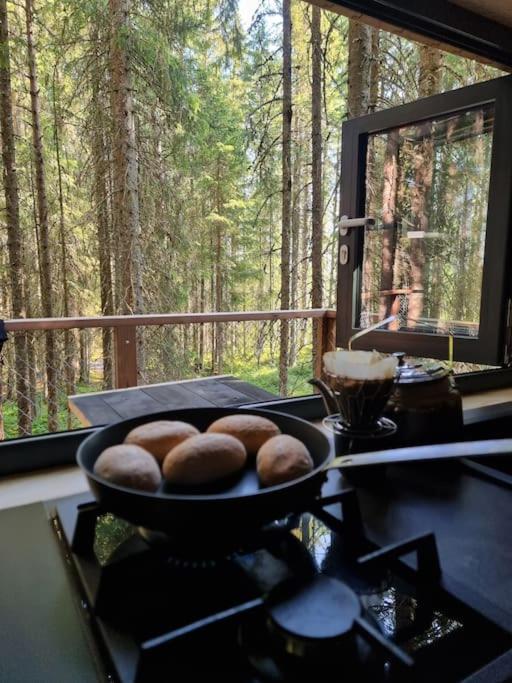 Treetop Ekne - Hytte I Skogen Med Hengebru Hotell Levanger Eksteriør bilde
