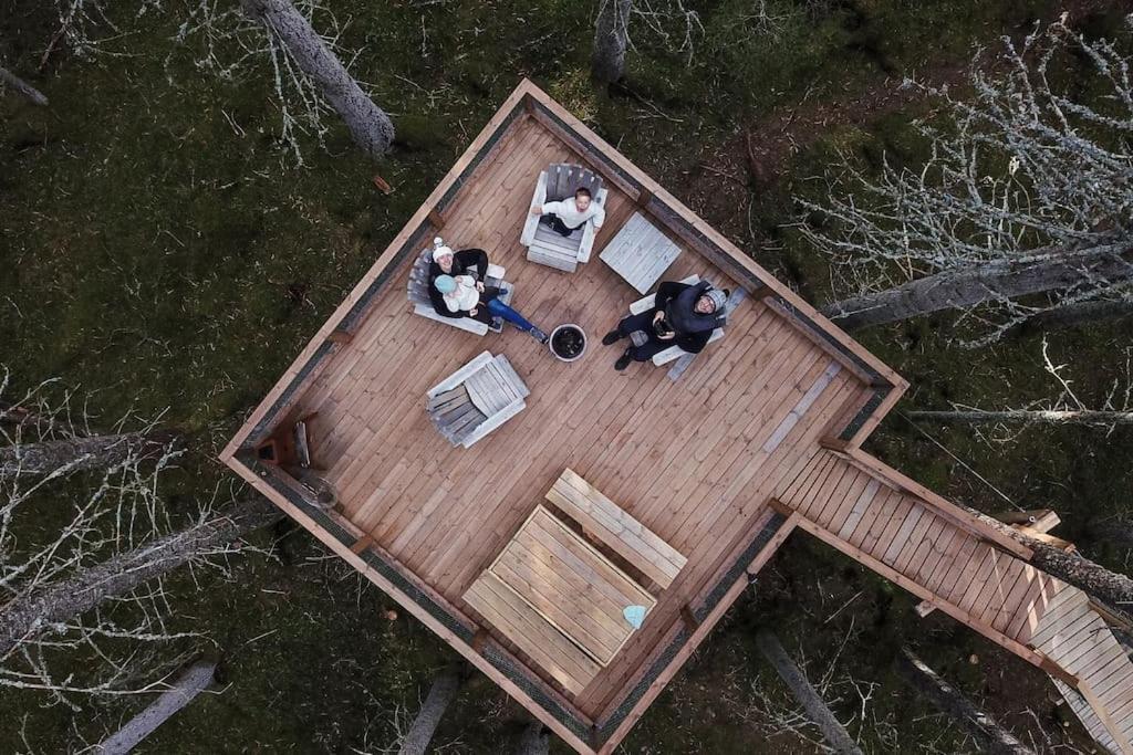 Treetop Ekne - Hytte I Skogen Med Hengebru Hotell Levanger Eksteriør bilde